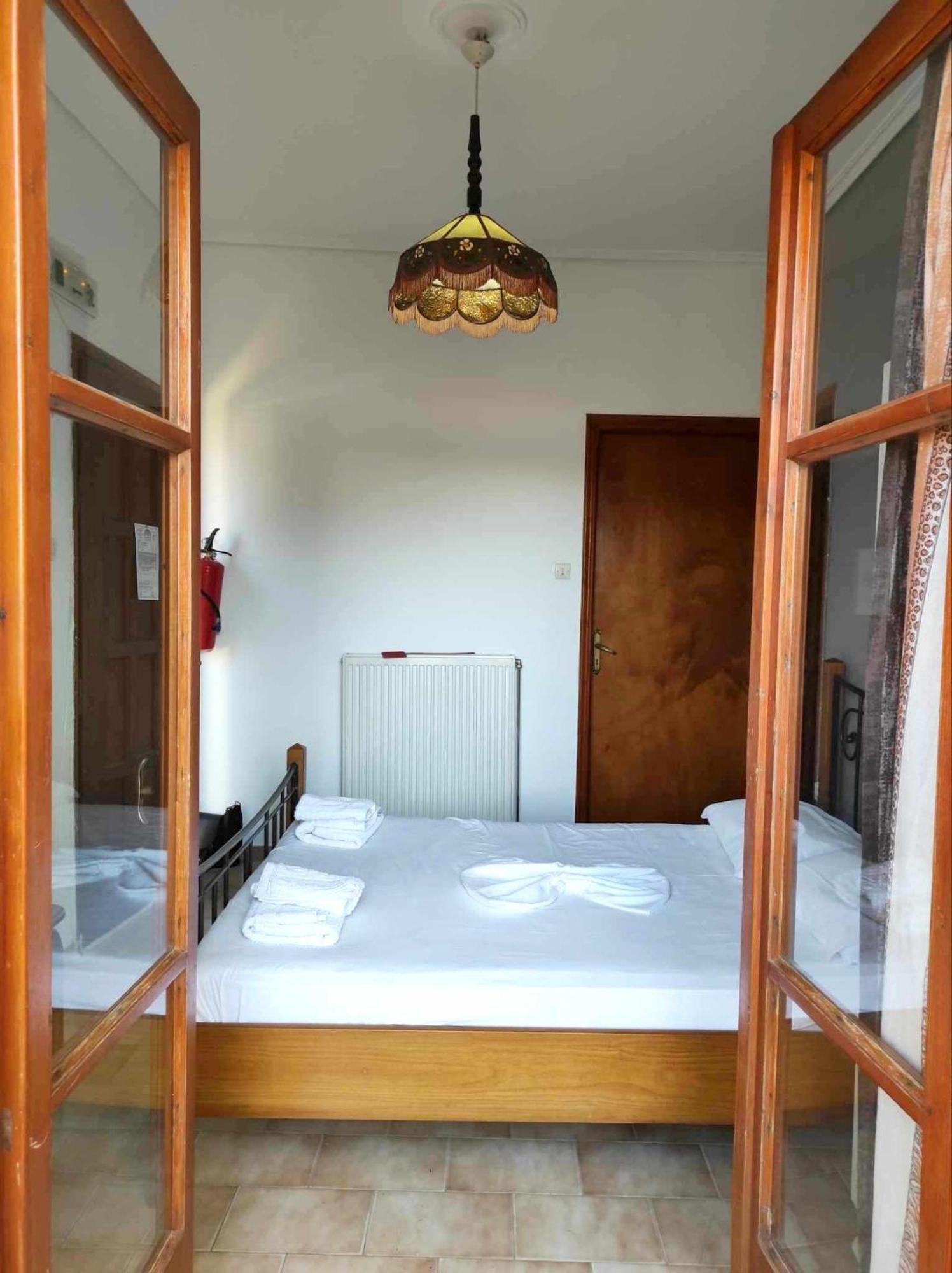 Apartamento Politis Sudios Batsíon Exterior foto